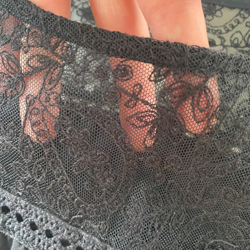 Boho Top - Picture 3 of 4